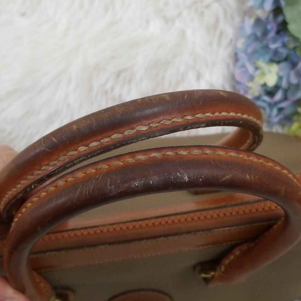 DOONEY & BOURKE Leather handbag purse sholder bag - Picture 3 of 8